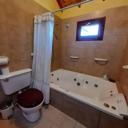 Cabanas Bosque Andino Con Hidromasaje Esquel Exterior foto